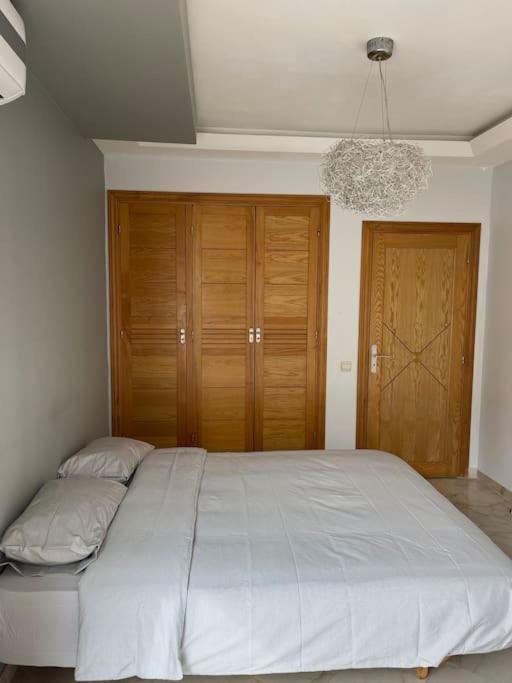 Big Luxury Apartment Near Airport Nouaceur Buitenkant foto