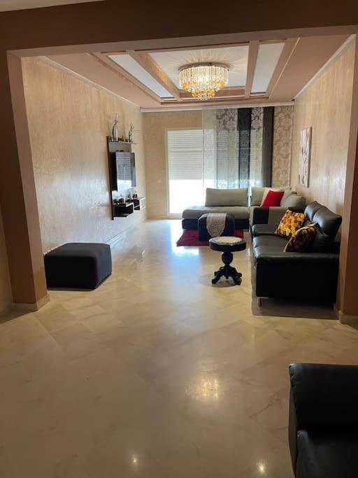 Big Luxury Apartment Near Airport Nouaceur Buitenkant foto